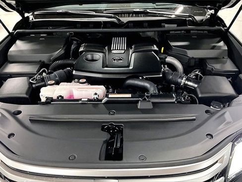 New 2026 Lexus LX 600 4WD w/ Luxury Package image 11