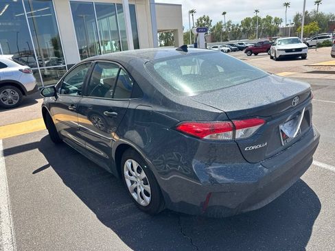 Used 2026 Toyota Corolla LE w/ Carpet Mat Package (TMS) FWD image 4