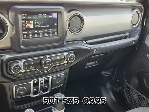 Used 2021 Jeep Gladiator Sport AWD/4WD image 28