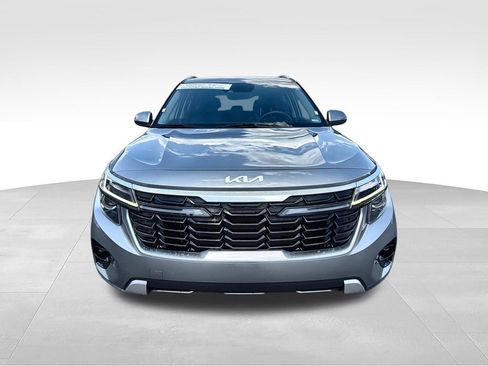 Used 2024 Kia Seltos S FWD image 3