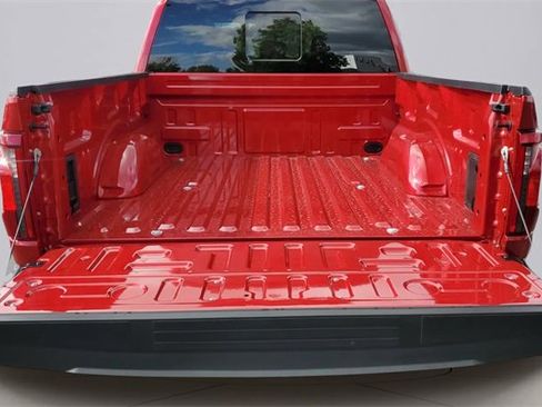 New 2025 Ford F150 XLT w/ Equipment Group 302A MID image 9