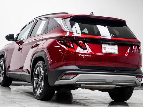 Used 2025 Hyundai Tucson SEL FWD image 11