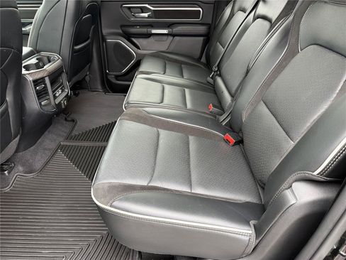 Used 2025 RAM 1500 Laramie AWD/4WD image 19