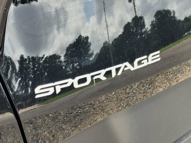 New 2026 Kia Sportage EX FWD image 6
