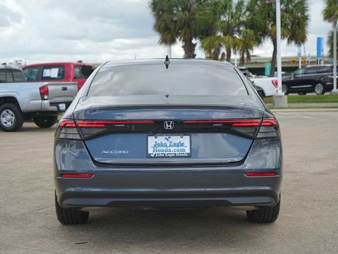 Used 2025 Honda Accord LX image 5