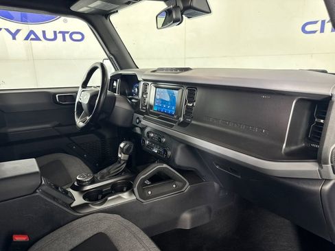 Used 2022 Ford Bronco Big Bend w/ Sasquatch Package AWD/4WD image 41