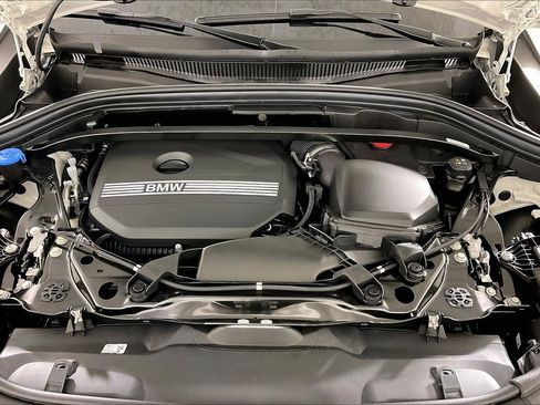 New 2026 BMW X2 xDrive28i w/ Technology Package AWD/4WD image 19