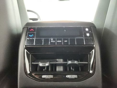 New 2026 Jeep Grand Cherokee L 4WD image 42