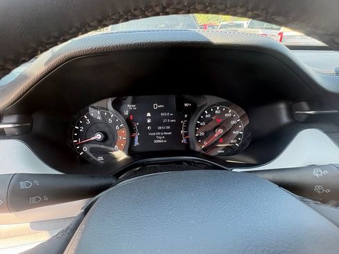 Used 2025 Jeep Compass Limited AWD/4WD image 18