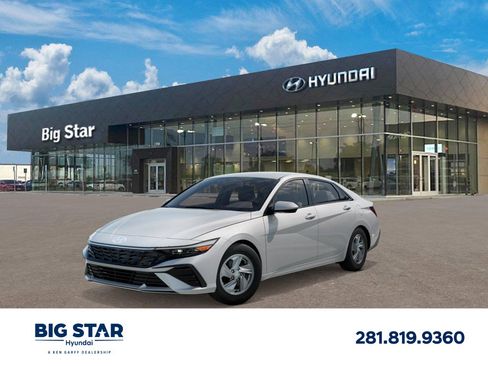 New 2026 Hyundai Elantra SE FWD image 1