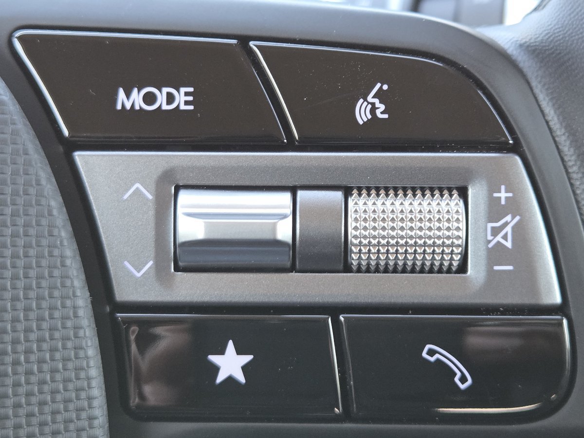 New 2027 Hyundai Ioniq 5 SEL AWD/4WD image 36