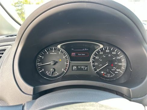 Used 2015 Nissan Altima 2.5 S w/ Power Driver Seat Package image 15