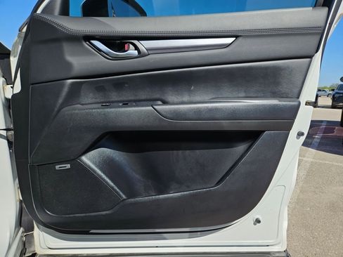 Used 2017 MAZDA CX-5 Touring w/ Preferred Equipment Package image 29