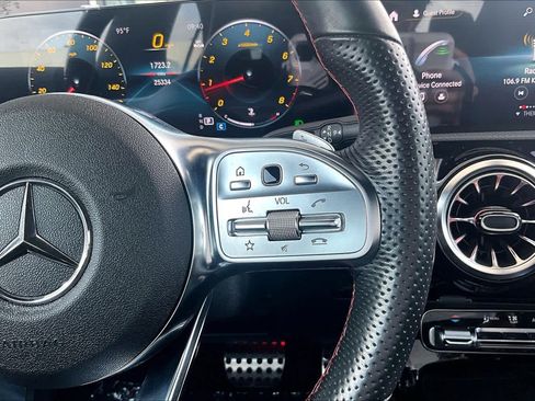 Used 2023 Mercedes-Benz CLA 250 image 22