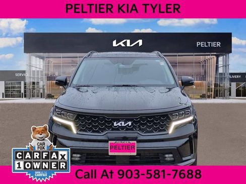 Certified 2022 Kia Sorento SX image 2