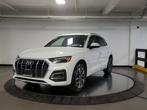 Used 2021 Audi Q5 2.0T Premium Plus w/ Premium Plus Package AWD/4WD image 13