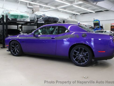 Used 2023 Dodge Challenger R/T w/ Blacktop Package RWD image 4
