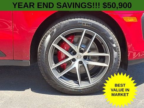 Used 2022 Porsche Macan S image 9