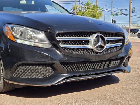 Used 2018 Mercedes-Benz C 300 Sedan image 5