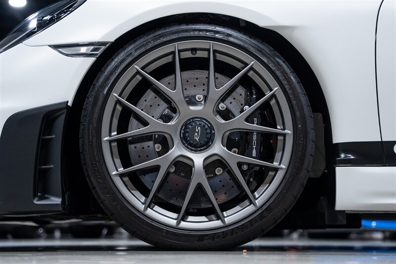 Used 2023 Porsche 718 Cayman GT4 RS RWD image 12