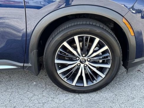 Used 2022 INFINITI QX60 Sensory w/ Vision Package AWD/4WD image 9