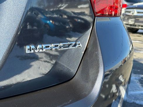 Used 2012 Subaru Impreza 2.0i Premium image 6