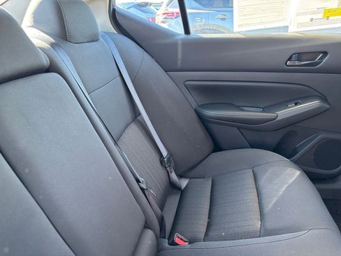 Used 2025 Nissan Altima 2.5 SV image 37