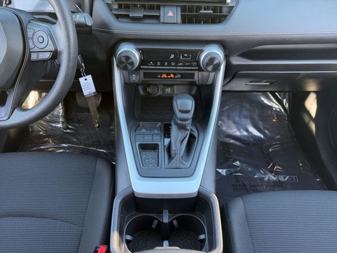 Used 2023 Toyota RAV4 LE image 11