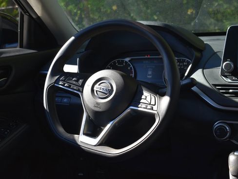 Used 2020 Nissan Altima 2.5 S image 23