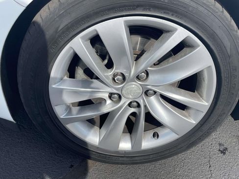 Used 2014 Buick Regal Premium image 9