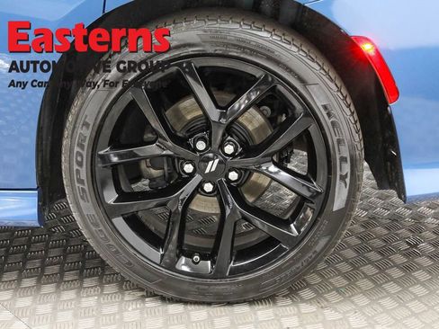 Used 2022 Dodge Charger R/T w/ Blacktop Package image 34