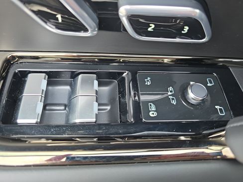 New 2026 Land Rover Range Rover Sport Dynamic SE image 28