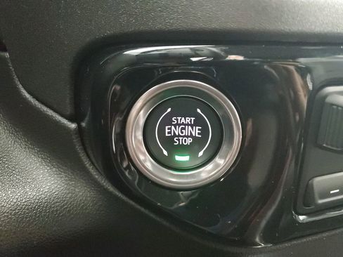 Used 2023 GMC Sierra 1500 SLT w/ SLT Premium Plus Package image 19