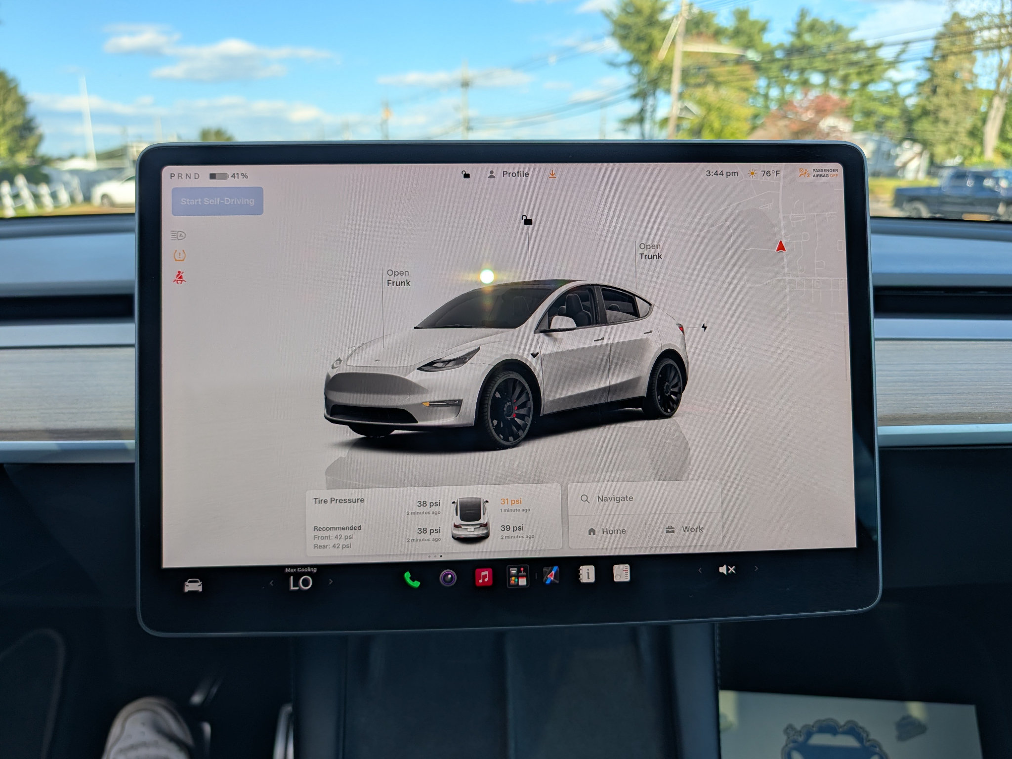 Used 2023 Tesla Model Y Performance AWD/4WD image 24