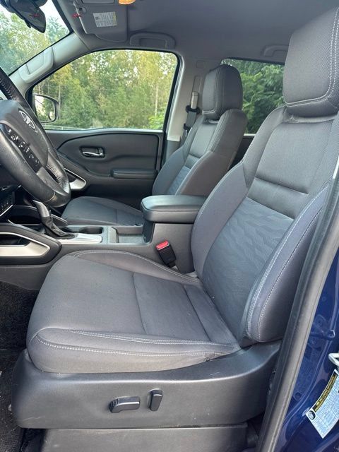 Certified 2022 Nissan Frontier SV AWD/4WD image 10