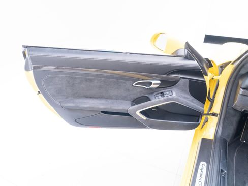 Certified 2016 Porsche Cayman GTS image 22