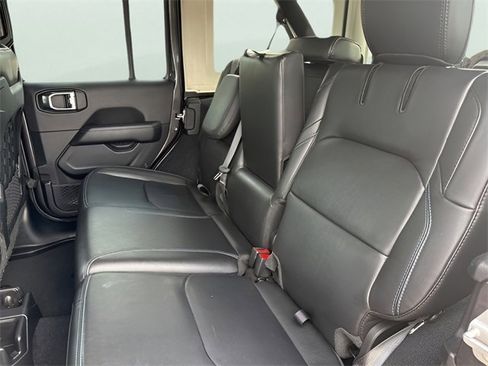 Used 2021 Jeep Wrangler Unlimited Rubicon 4xe w/ Cold Weather Group image 16