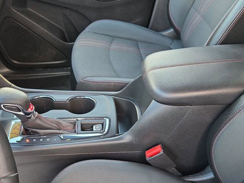 Used 2023 Chevrolet Equinox RS w/ LPO, Floor Liner Package image 21