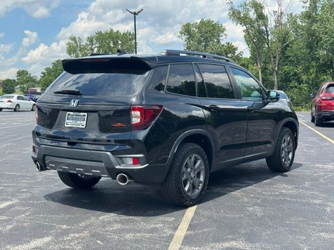 Certified 2024 Honda Passport TrailSport image 4