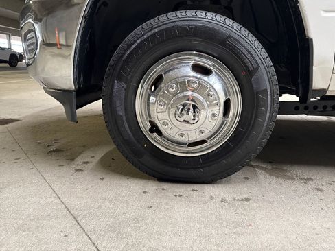 Used 2021 RAM 3500 Tradesman w/ Towing Technology Group image 27