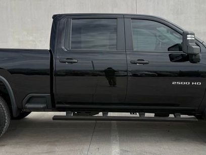 Used 2026 Chevrolet Silverado 2500 Custom w/ Custom Value Package