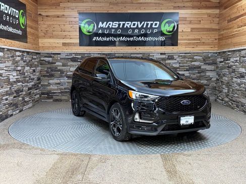 Used 2020 Ford Edge ST w/ Cold Weather Package AWD/4WD image 2