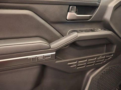 New 2026 Toyota Tacoma TRD Off-Road AWD/4WD image 9