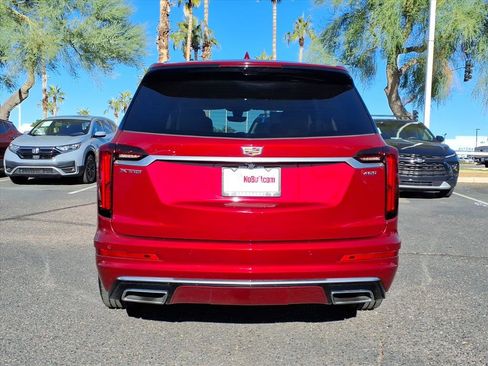 Used 2020 Cadillac XT6 Premium Luxury image 6