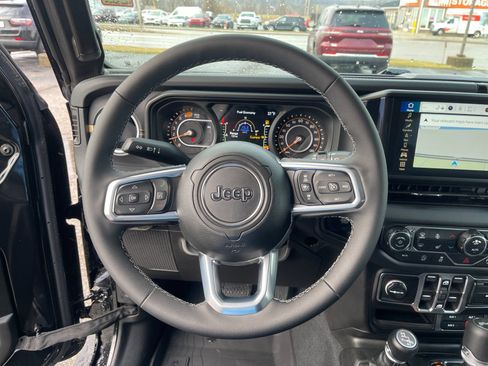 New 2026 Jeep Wrangler Sahara image 25