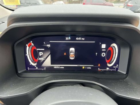 Used 2023 Nissan Rogue Platinum w/ Platinum Premium Package image 25