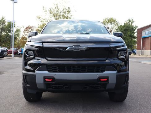 New 2026 Chevrolet Silverado EV Trail Boss image 5