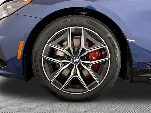 New 2026 BMW i5 eDrive40 AWD/4WD image 16