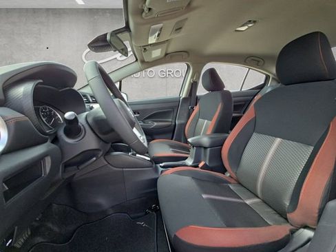 New 2025 Nissan Versa SR image 19