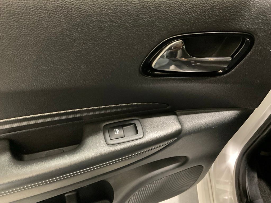 Used 2022 Dodge Durango GT RWD image 9